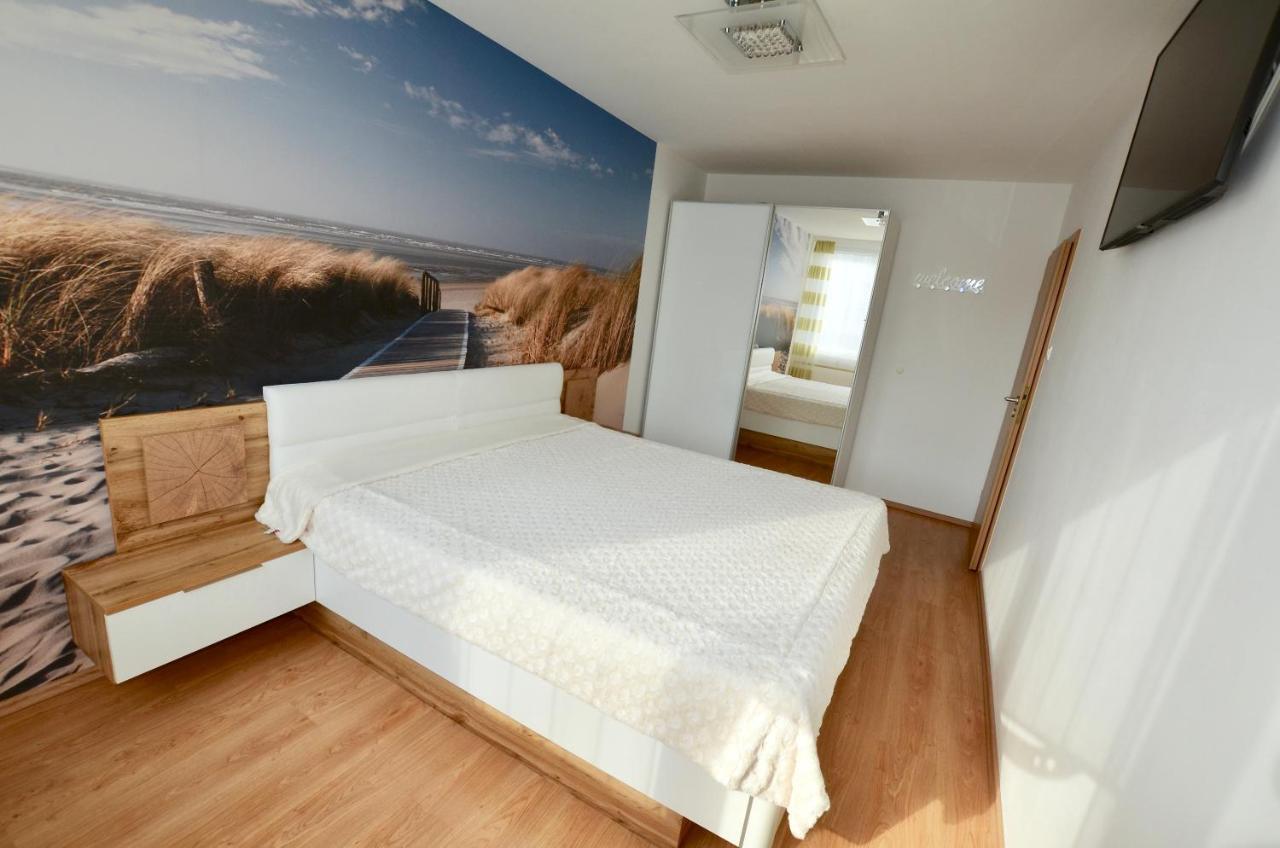 Apartament Piaskowy Jantar 2 Kołobrzeg Exterior foto